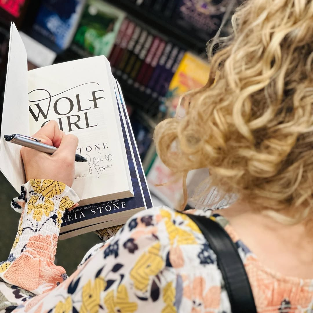 Leia Stone Author Facebook ad
