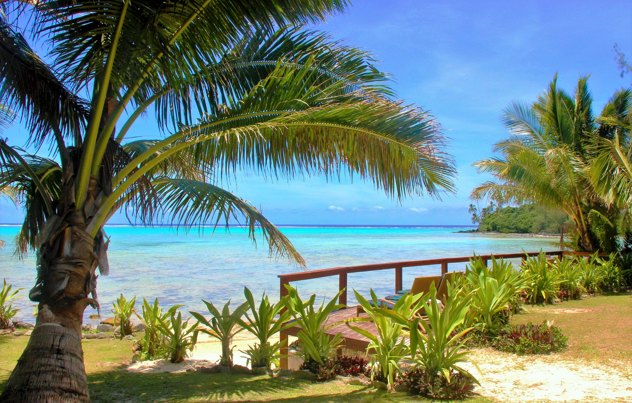 Muri Beach Resort Facebook ad