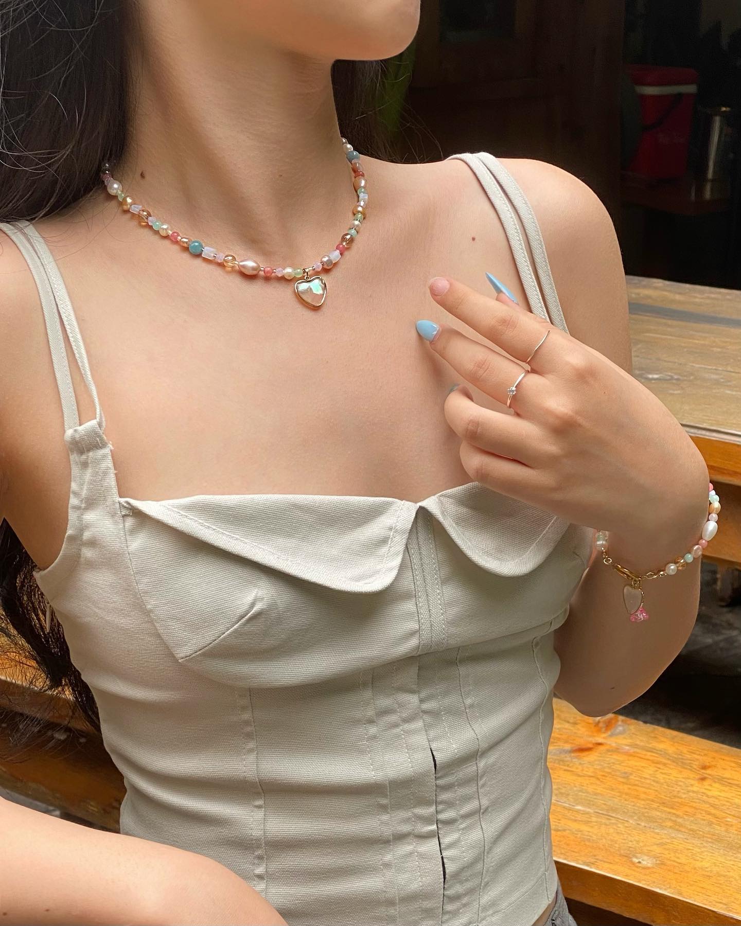 LILI'S SUMMER BEADS Facebook ad