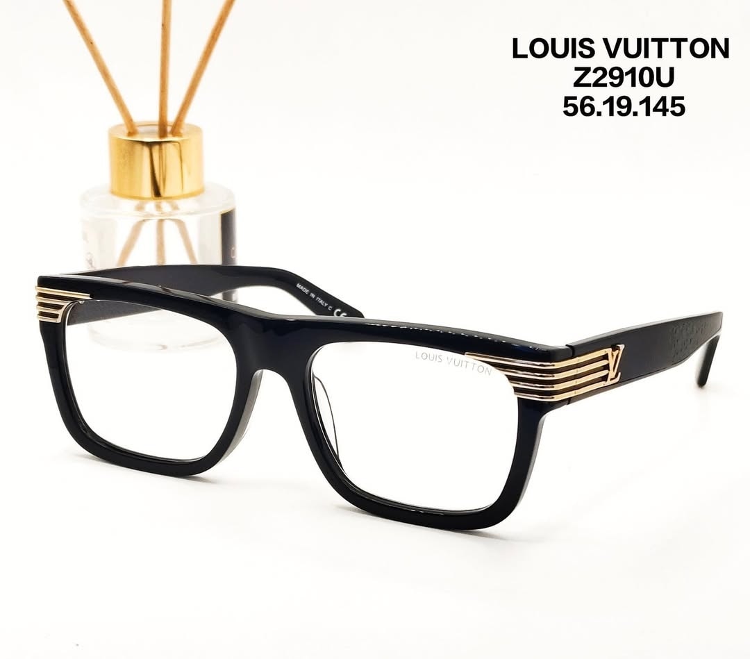 Eyes Professional Eye Care Facebook ad: 20% OFF.