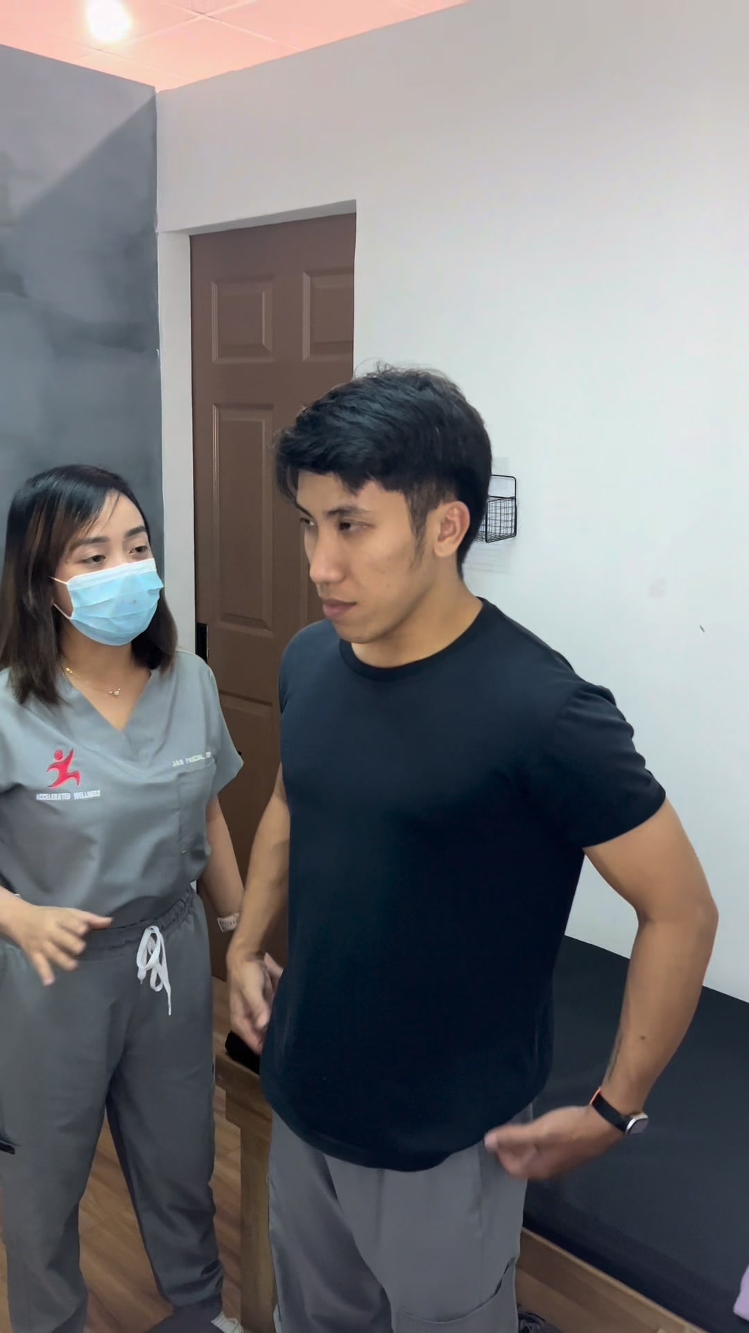 Accelerated Wellness Caloocan Facebook ad: Sign na ba na kailangan mo nang magpa-physical…