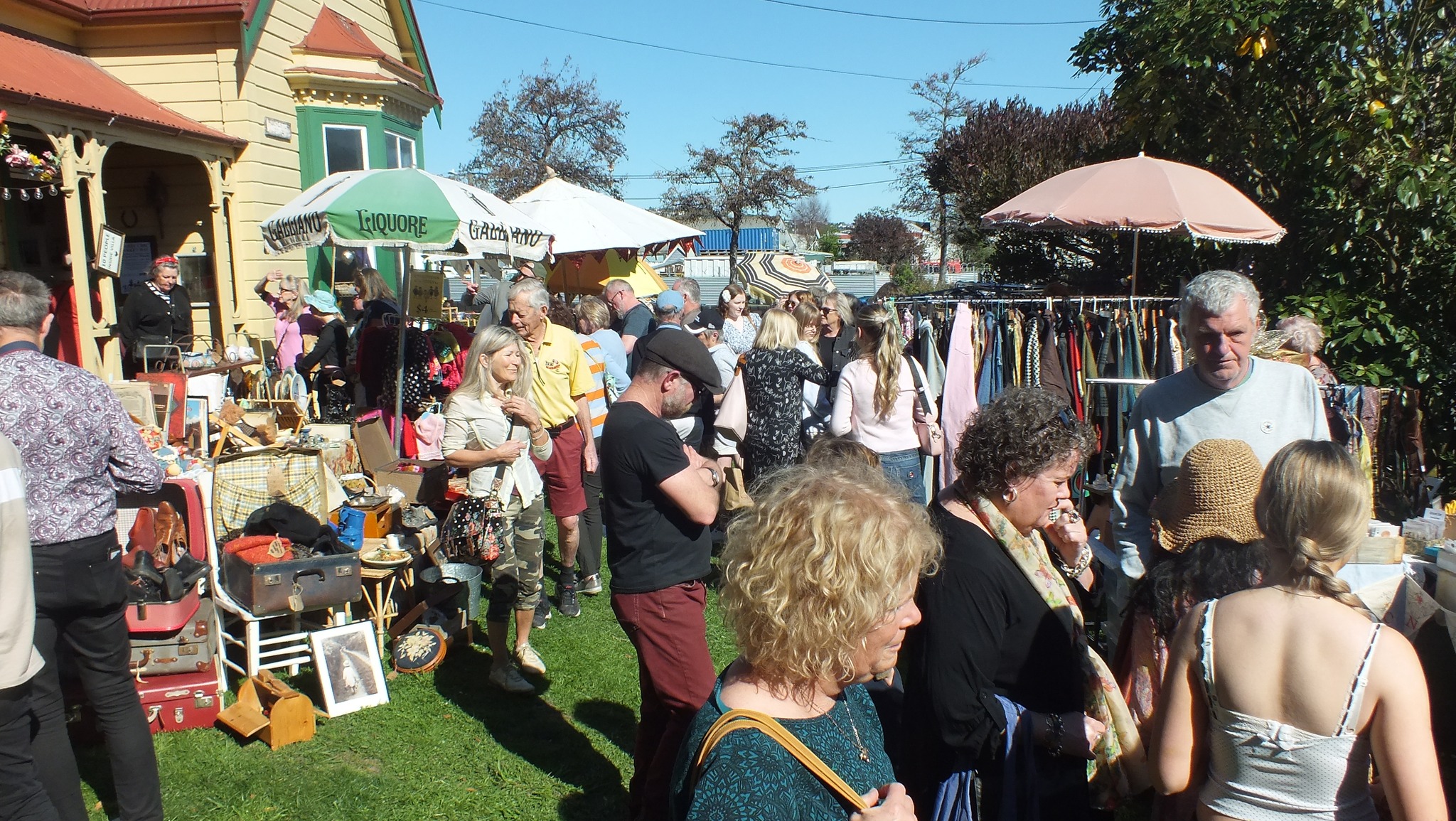 Shabby Chic Market Day Facebook ad: Spring Shabby Chic Market Day, 6th September 2026