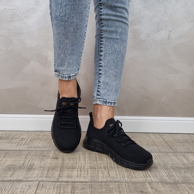 Fashion Shoes Facebook ad