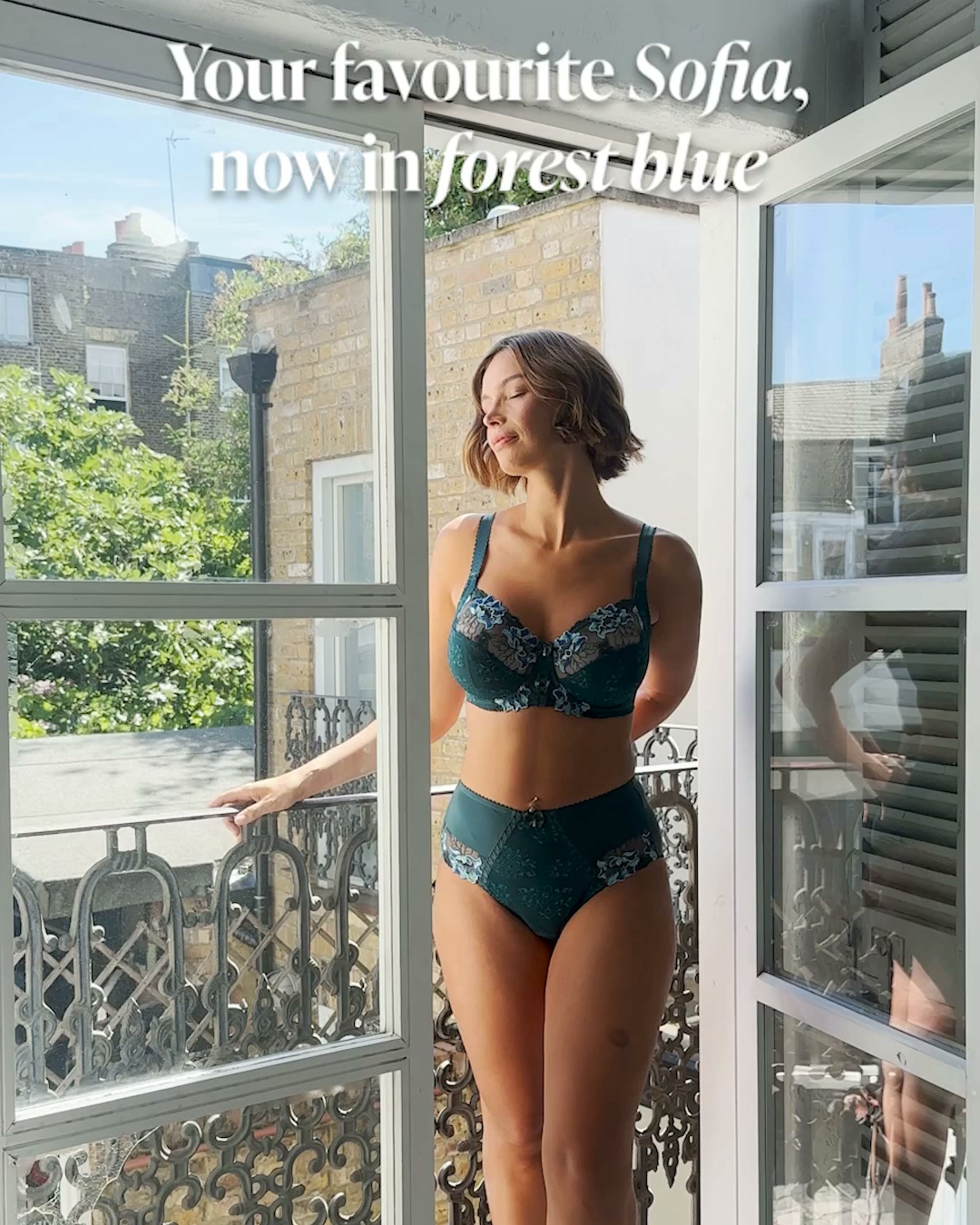 Pour Moi Facebook ad: Sofia bestseller refreshed for summer 26