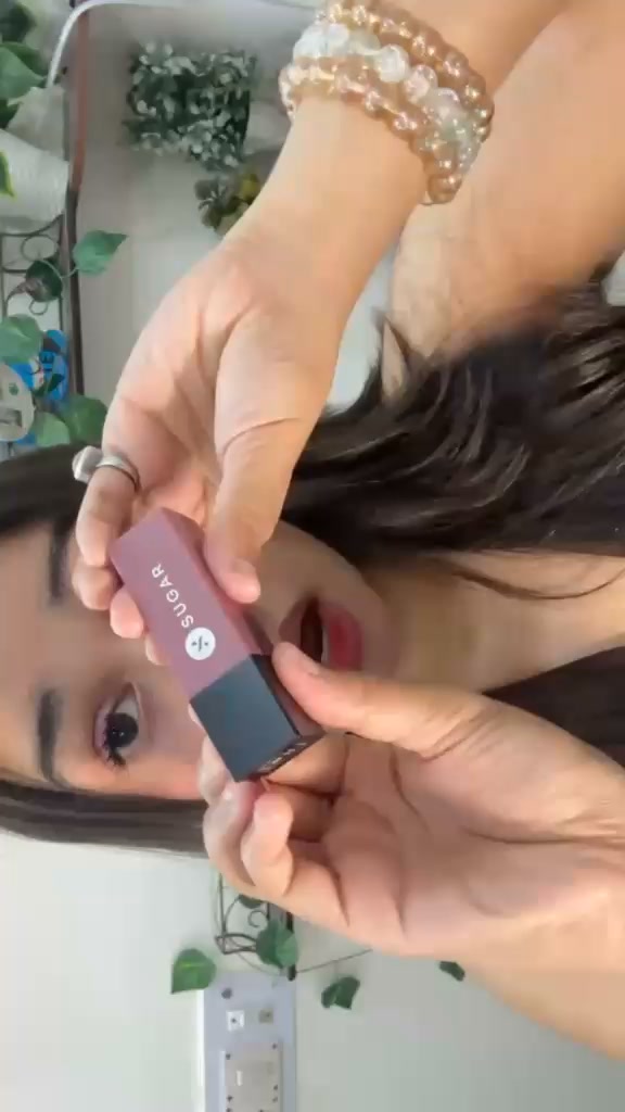 SUGAR Cosmetics Facebook ad
