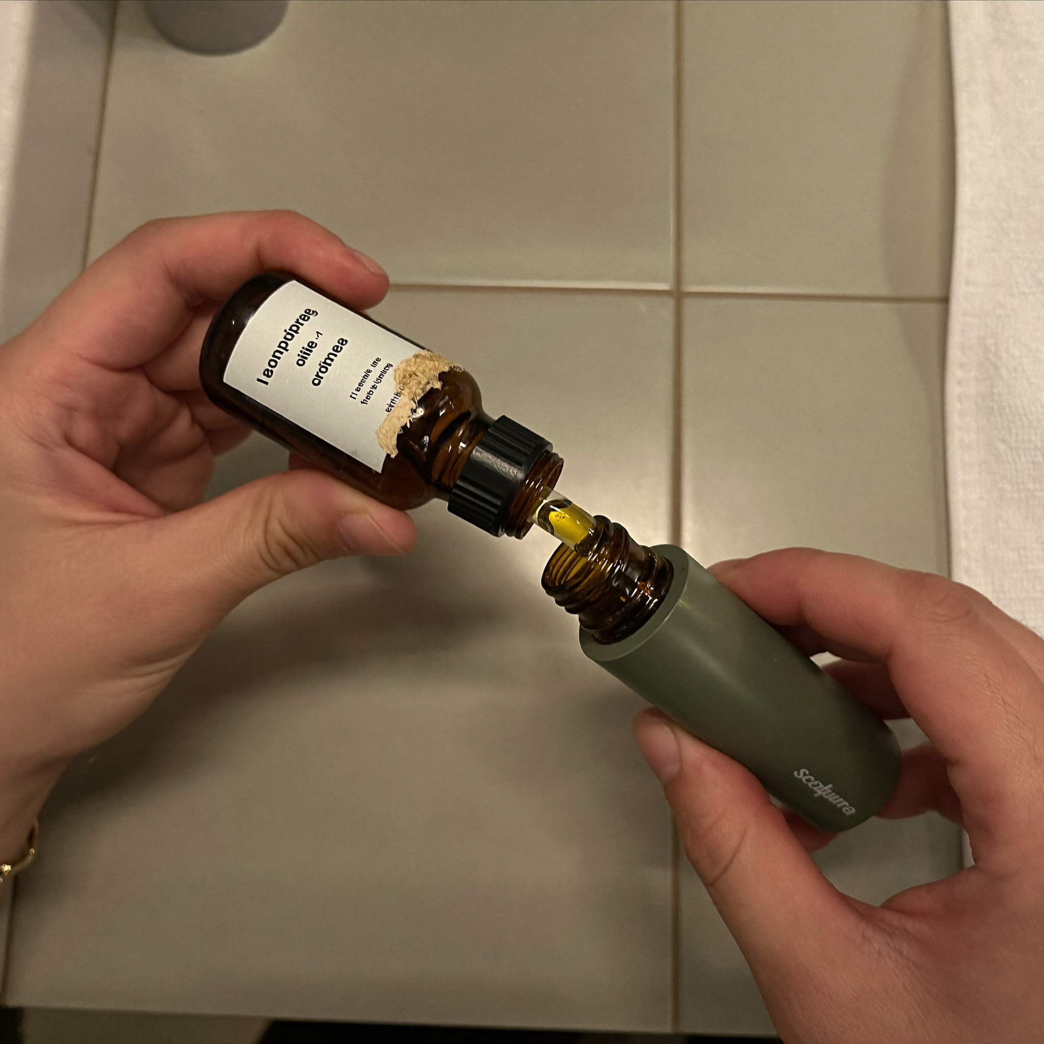 The Discovery Journal Facebook ad: Using rosemary oil and nothing's changing?