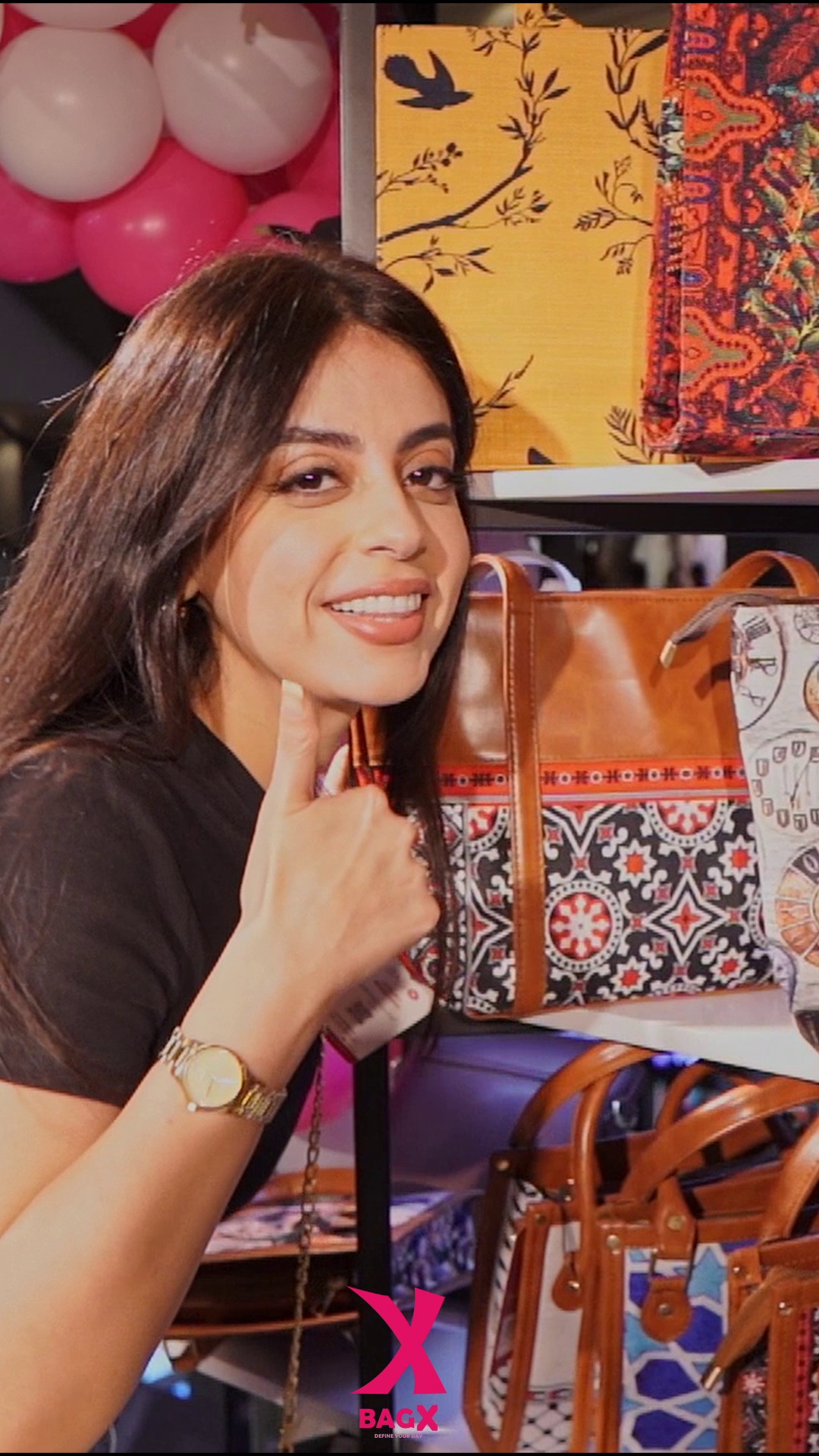 Bag-X Facebook ad: Yashma LOVES Bag X - upto 70% OFF All Bags!