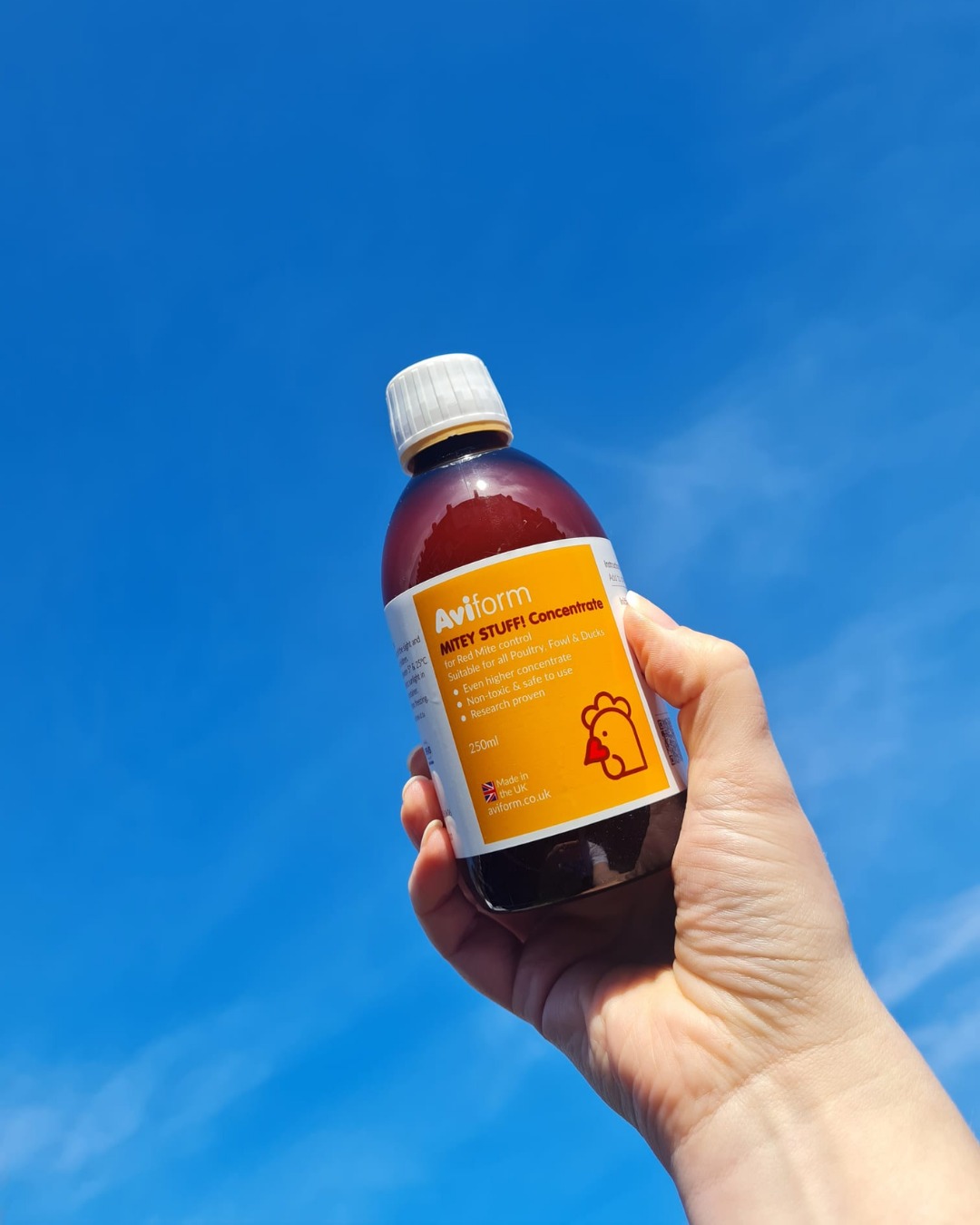 Aviform Nutrition UK - Avian Facebook ad: BUY 1 GET 1 FREE