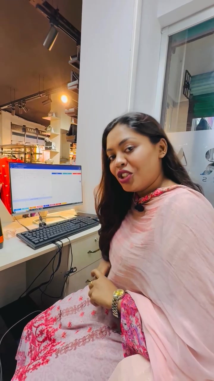 Sherazi IT Facebook ad: গ্রাহক অভিজ্ঞতা আমাদের গর্ব!