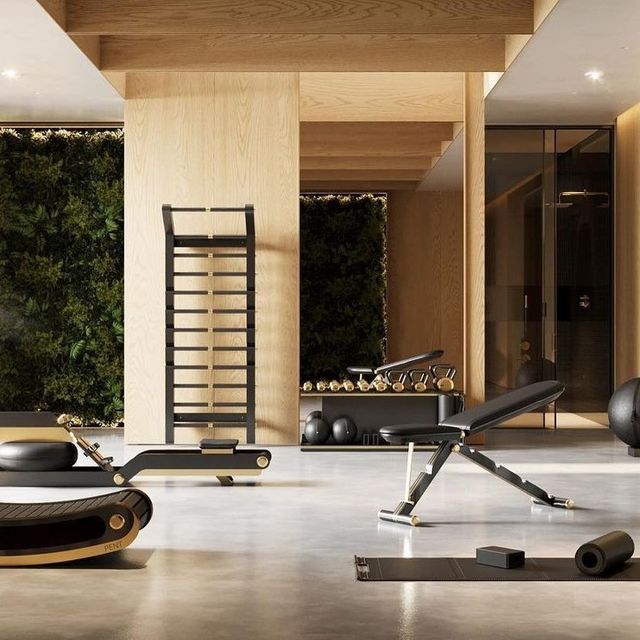 PENT. Luxury Fitness Equipment Facebook ad