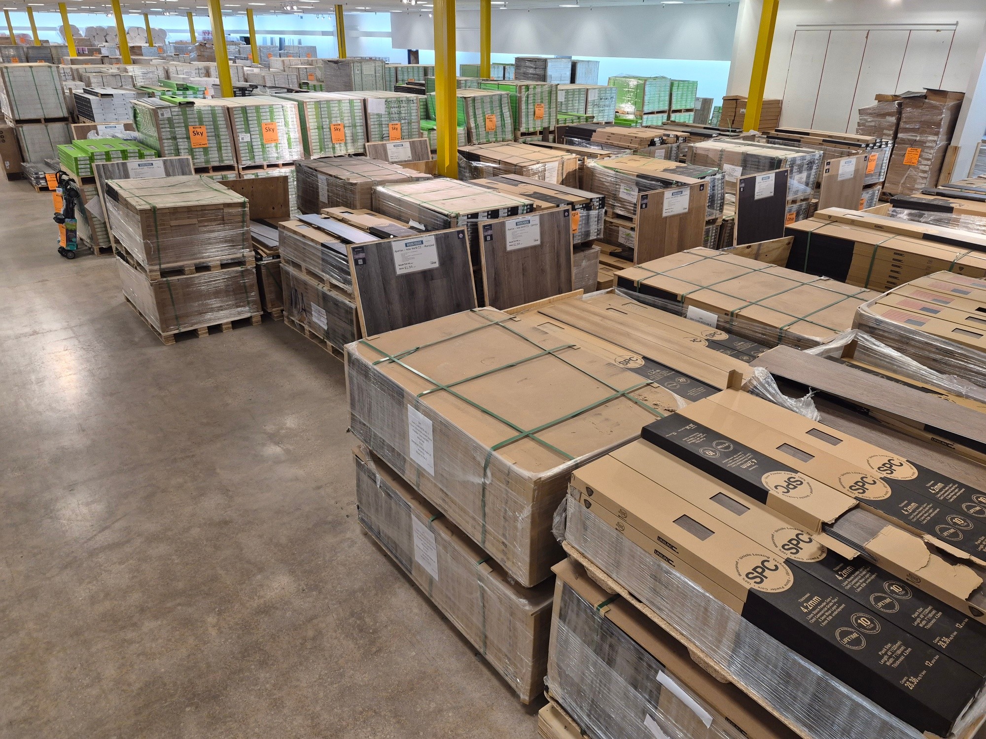 Galesburg Warehouse Bargains Facebook ad