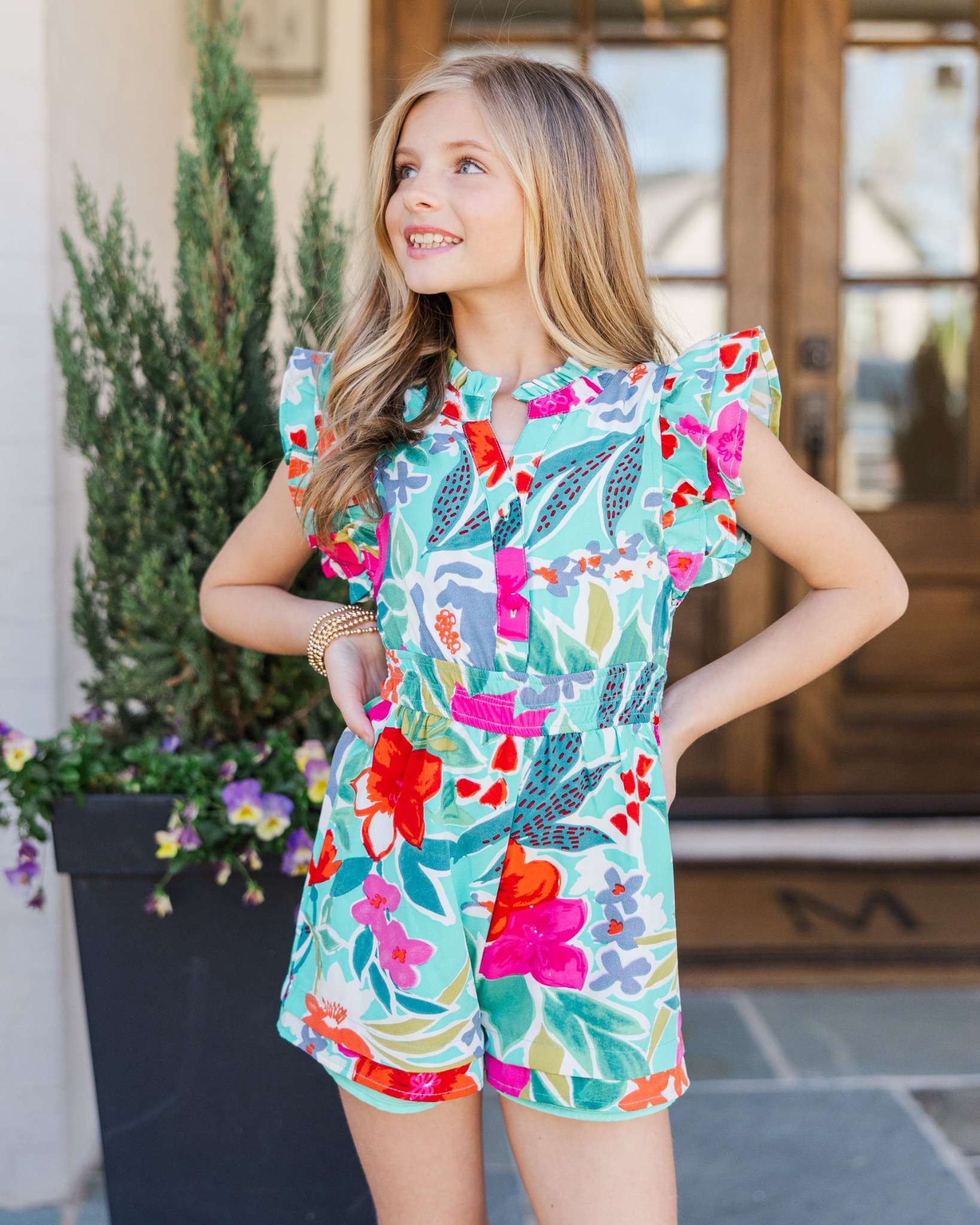Shop the Mint Girls Facebook ad