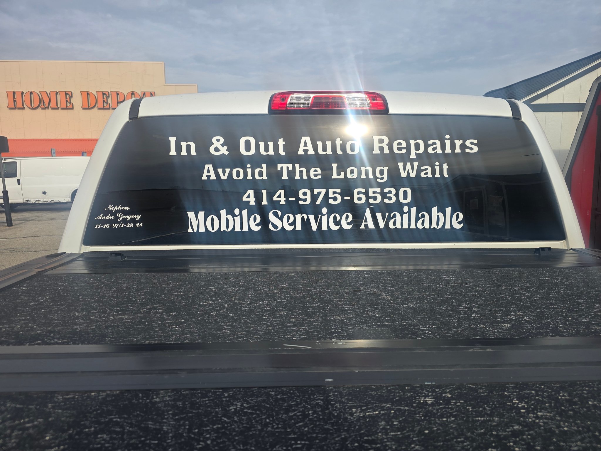 In&Out Auto Facebook ad from Jan 28, 2026