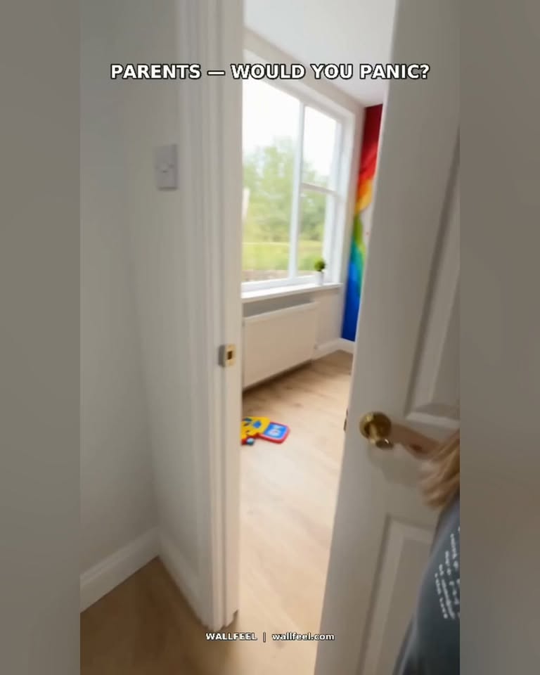 Wall Feel Facebook ad: Messy Walls? Just Wipe Them Clean