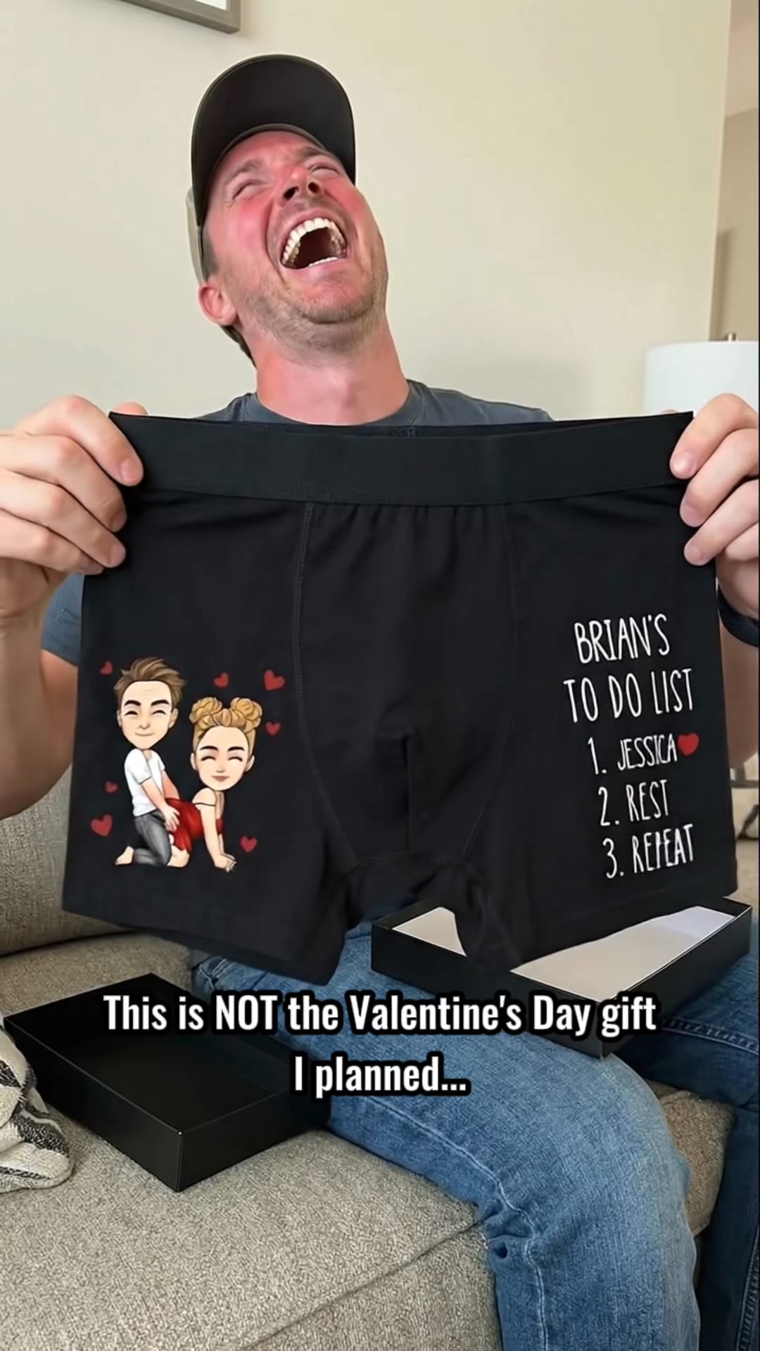 Macorner Facebook ad: Check the list make everyday fun