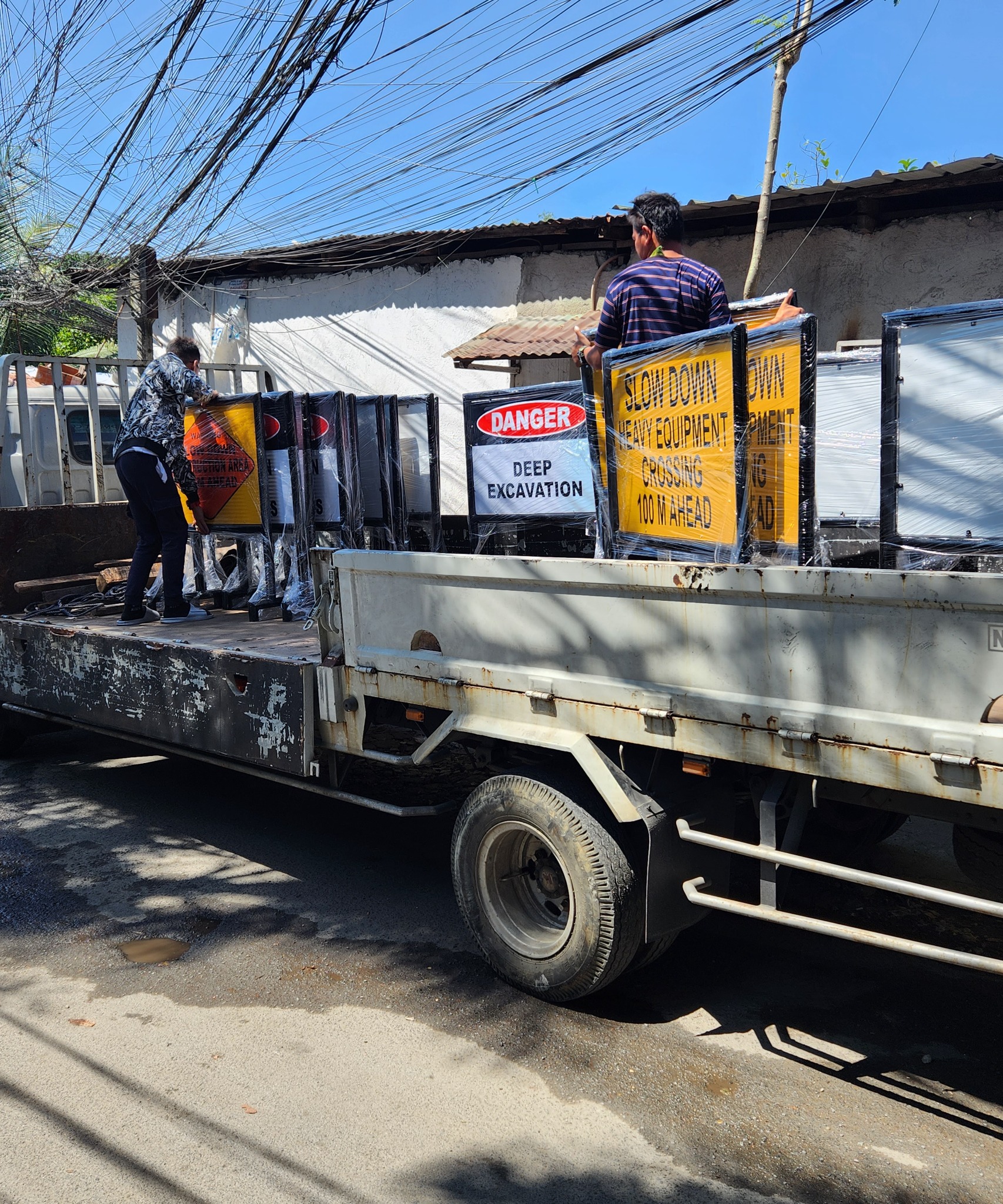 SIGN Expert Philippines Facebook ad: nagmamadali ka ba?