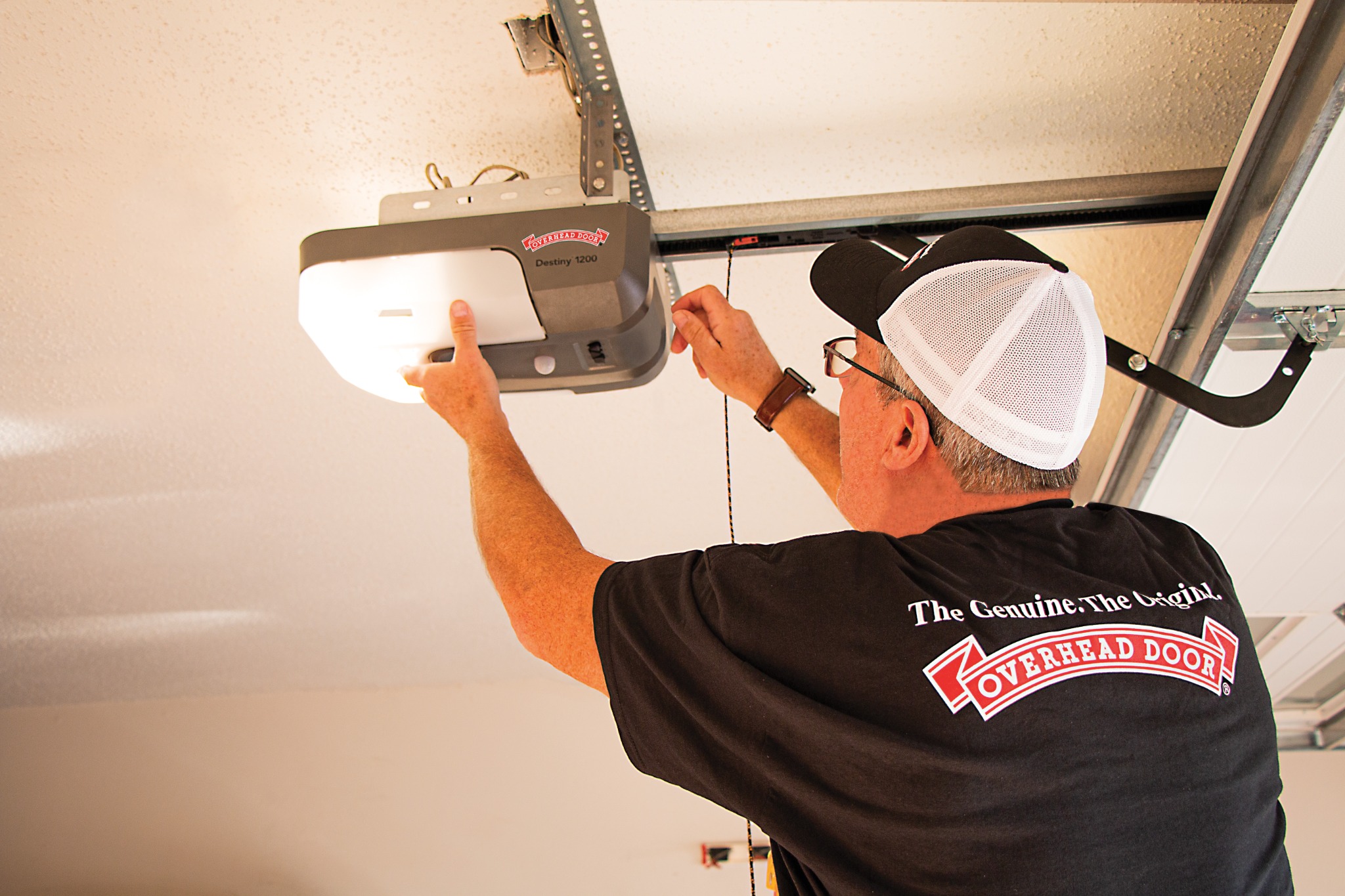 Overhead Door Company of Kansas City Facebook ad: Schedule your appointment today