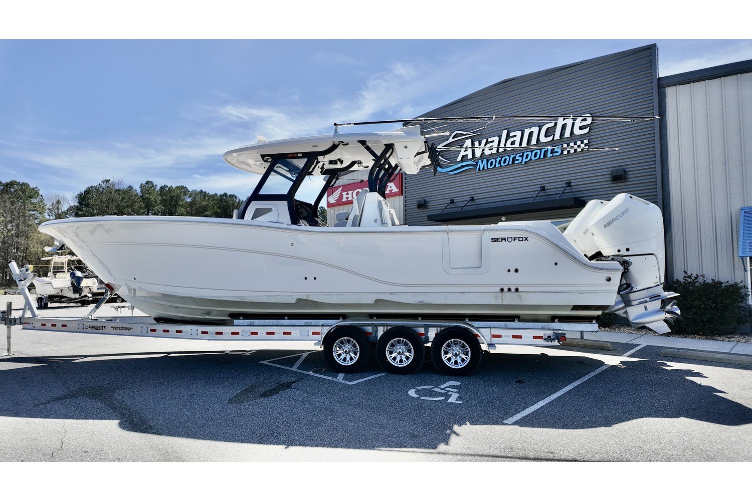 Todd Myers Facebook ad: 2025 SEA FOX 368 Commander ****Factory Demo****