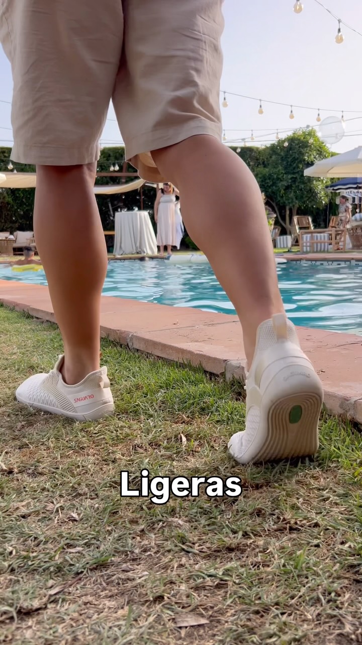 Saguaro Es Facebook ad: Después de entrenar o competir, los pies también…