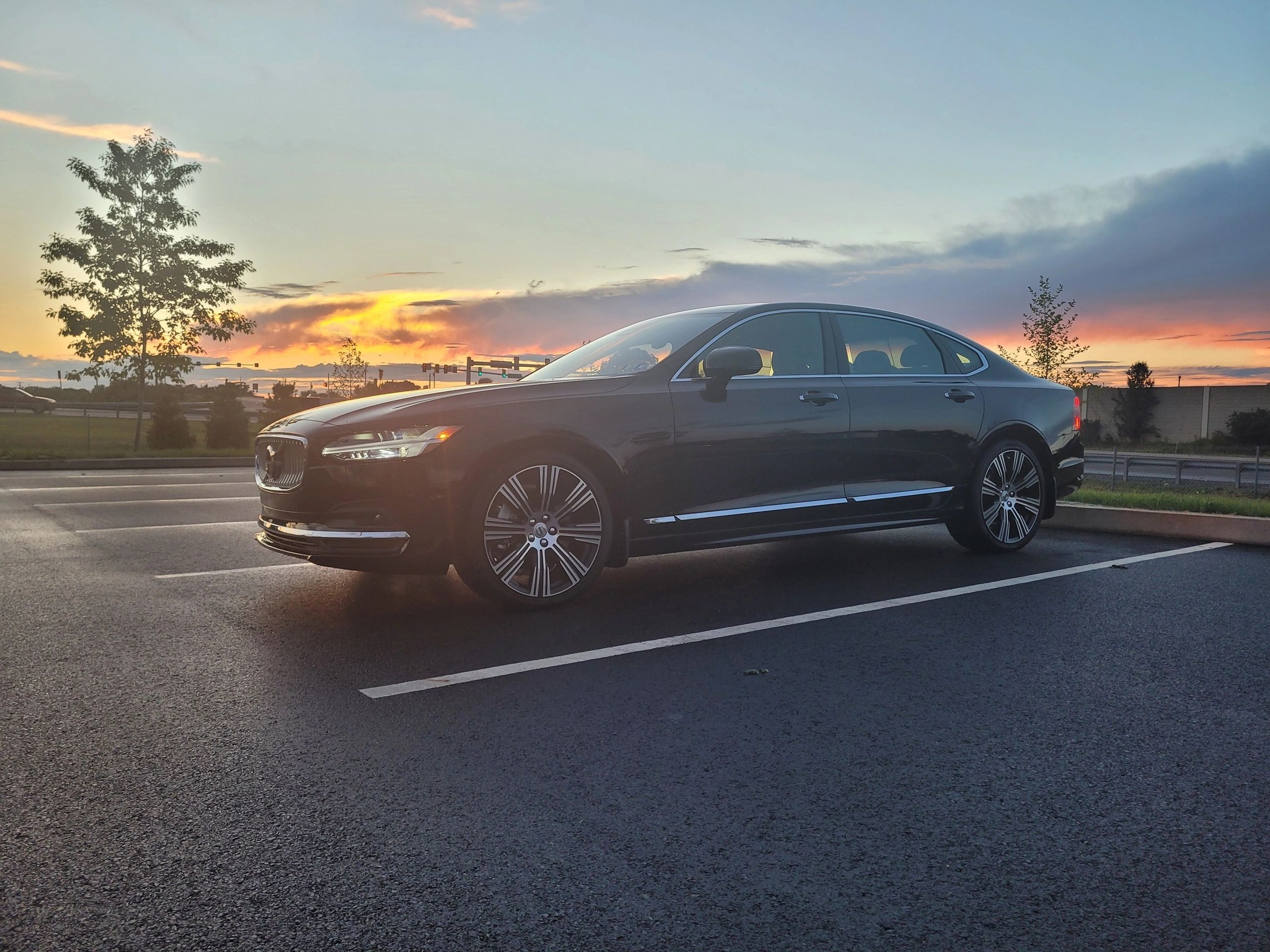 DMC Luxury Transportation Facebook ad