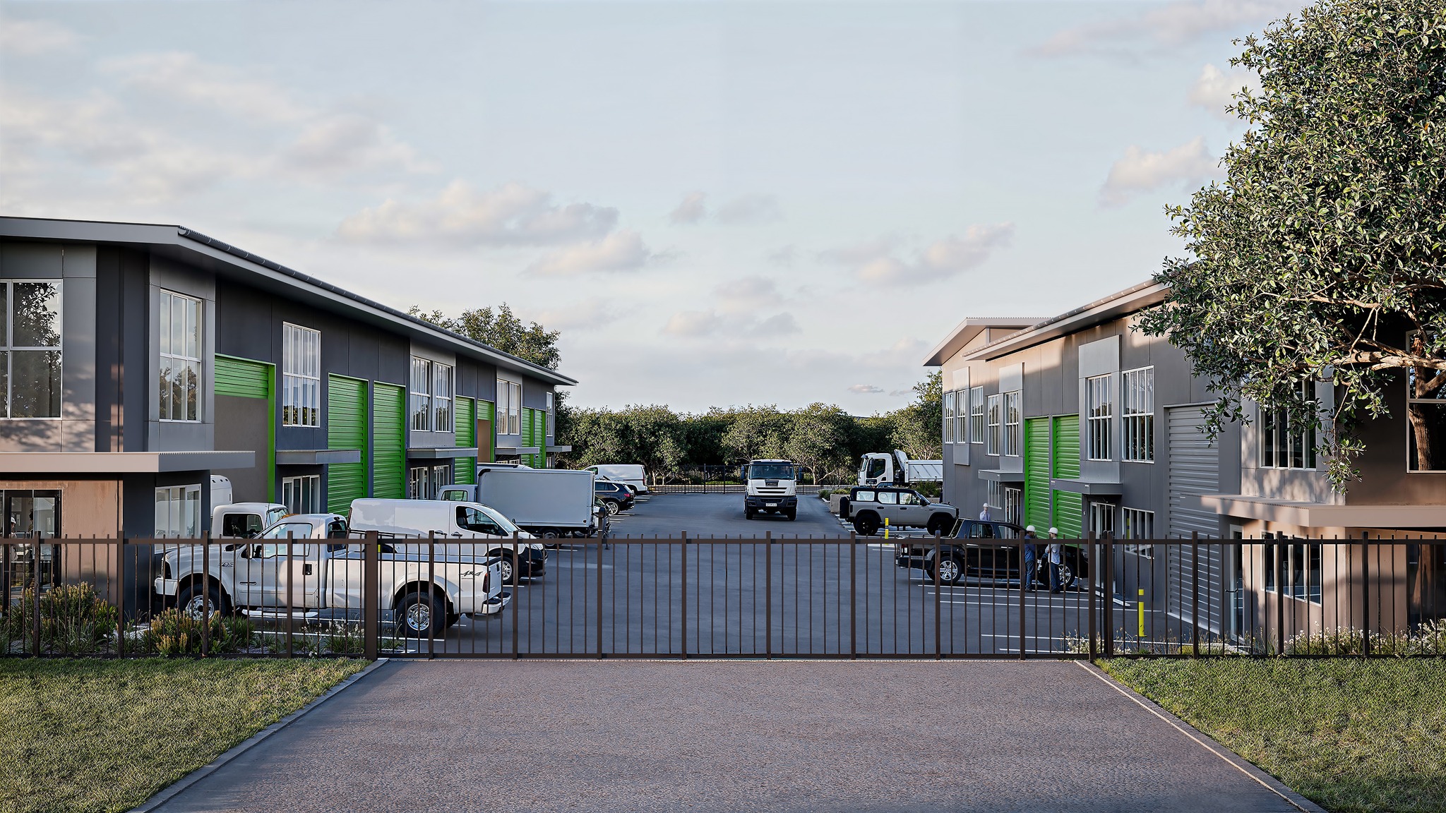 Westgate Business Park Tamworth Facebook ad: Tamworth Industrial Units Now Selling.