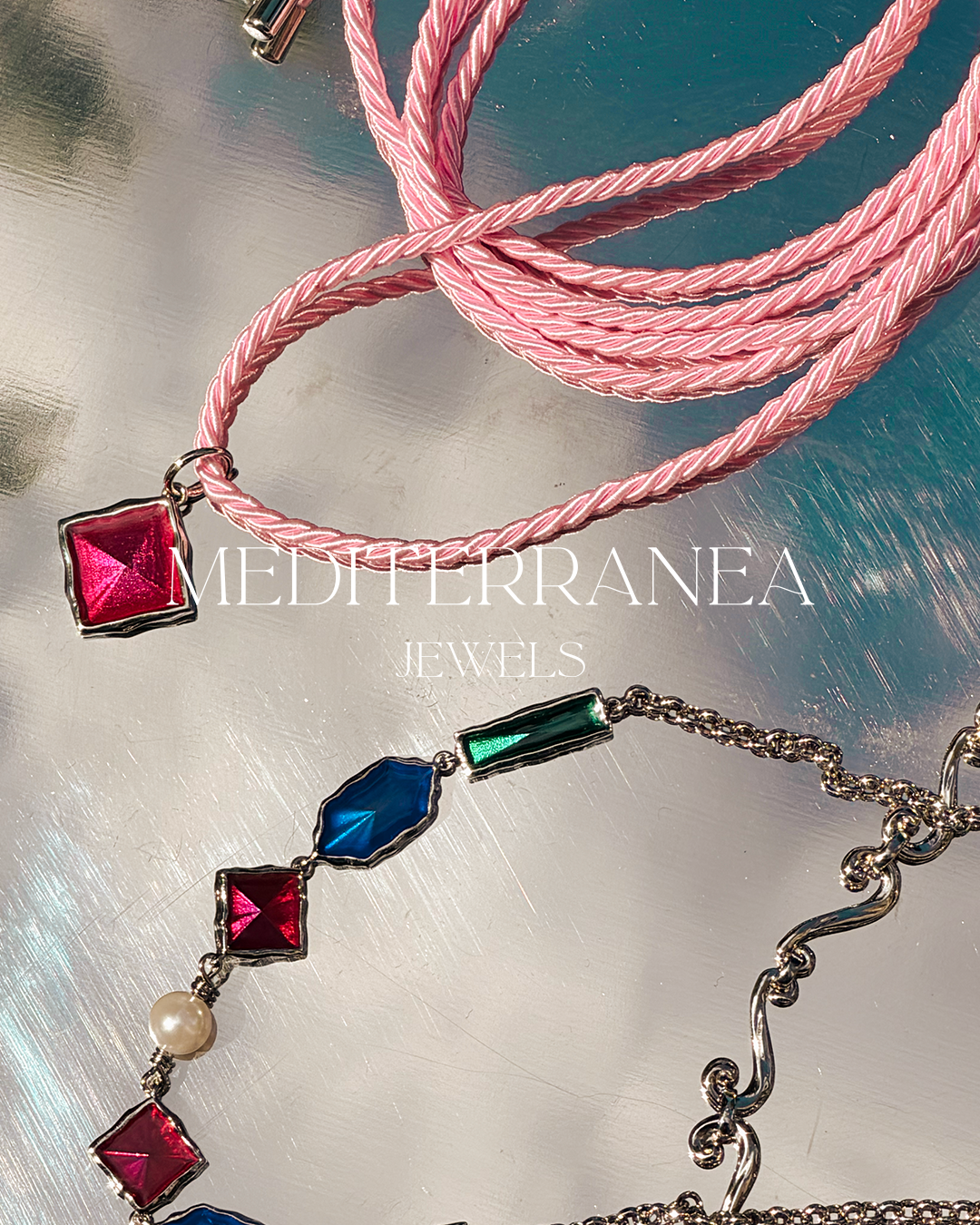Mediterranea Jewels Facebook ad: Un viaggio tra le geometrie e i colori…