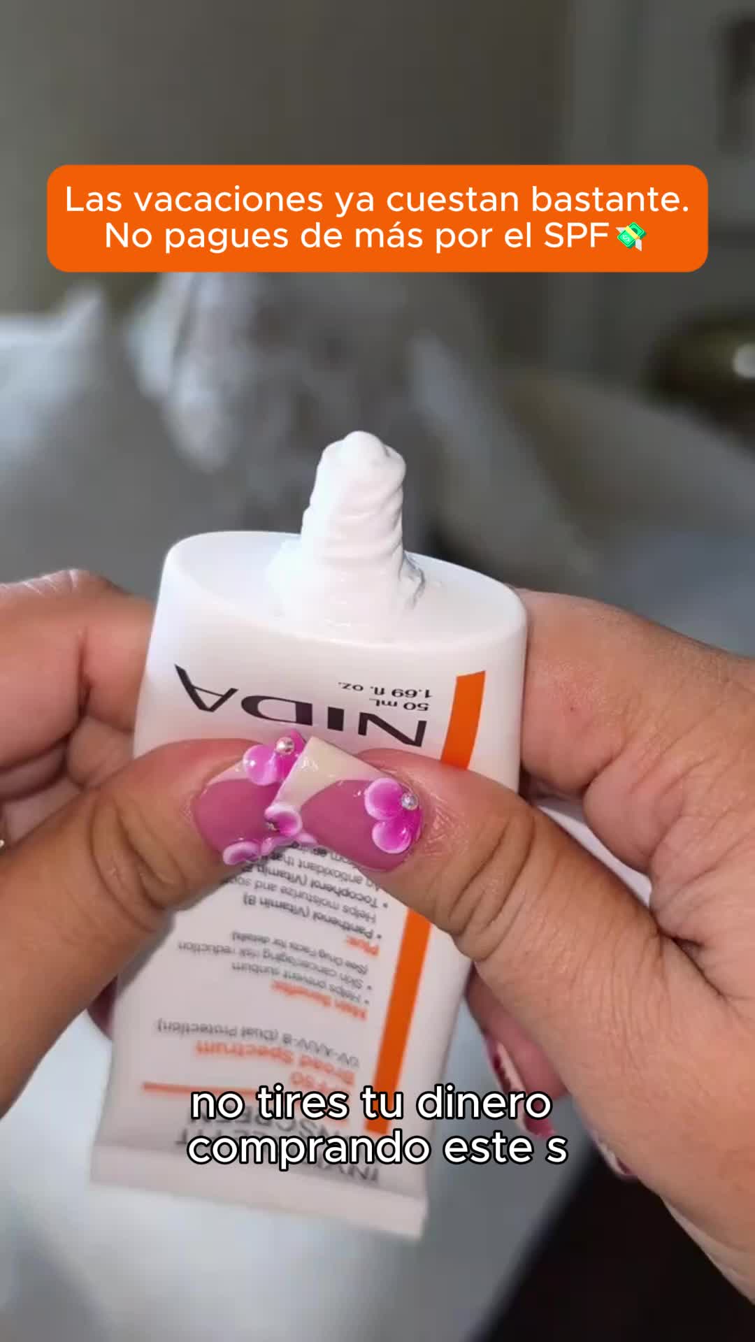 Vsdv Facebook ad: La Crema Solar Coreana Por Solo $16.99