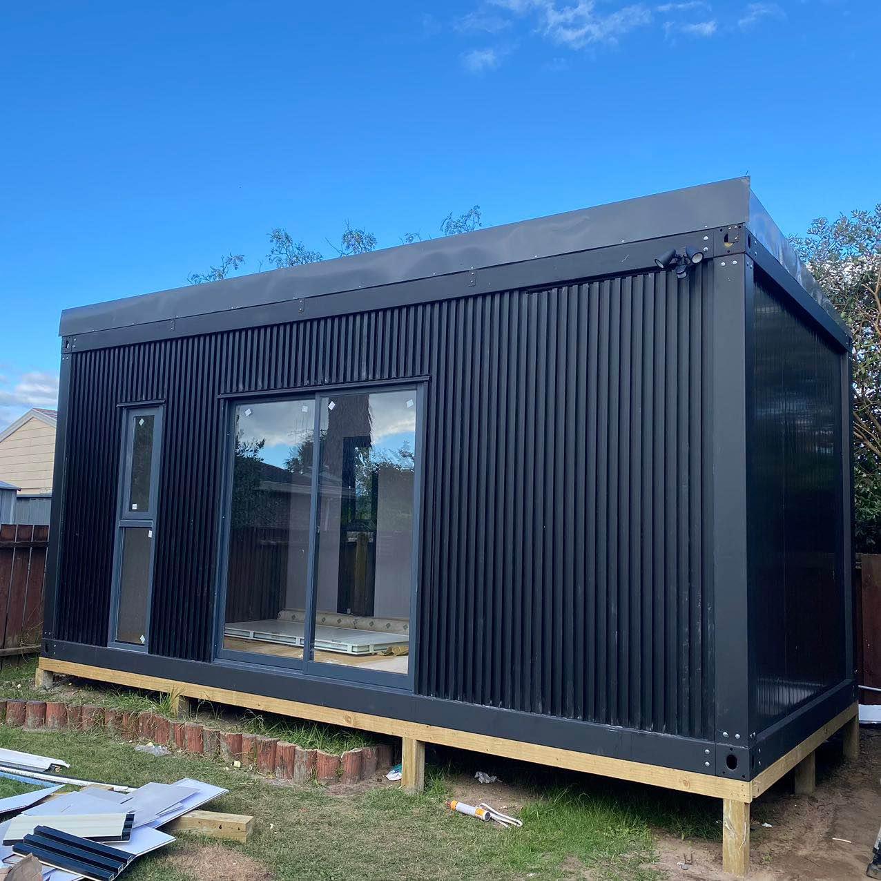 Sam Lim Facebook ad: Luxury cabin 7 by 3