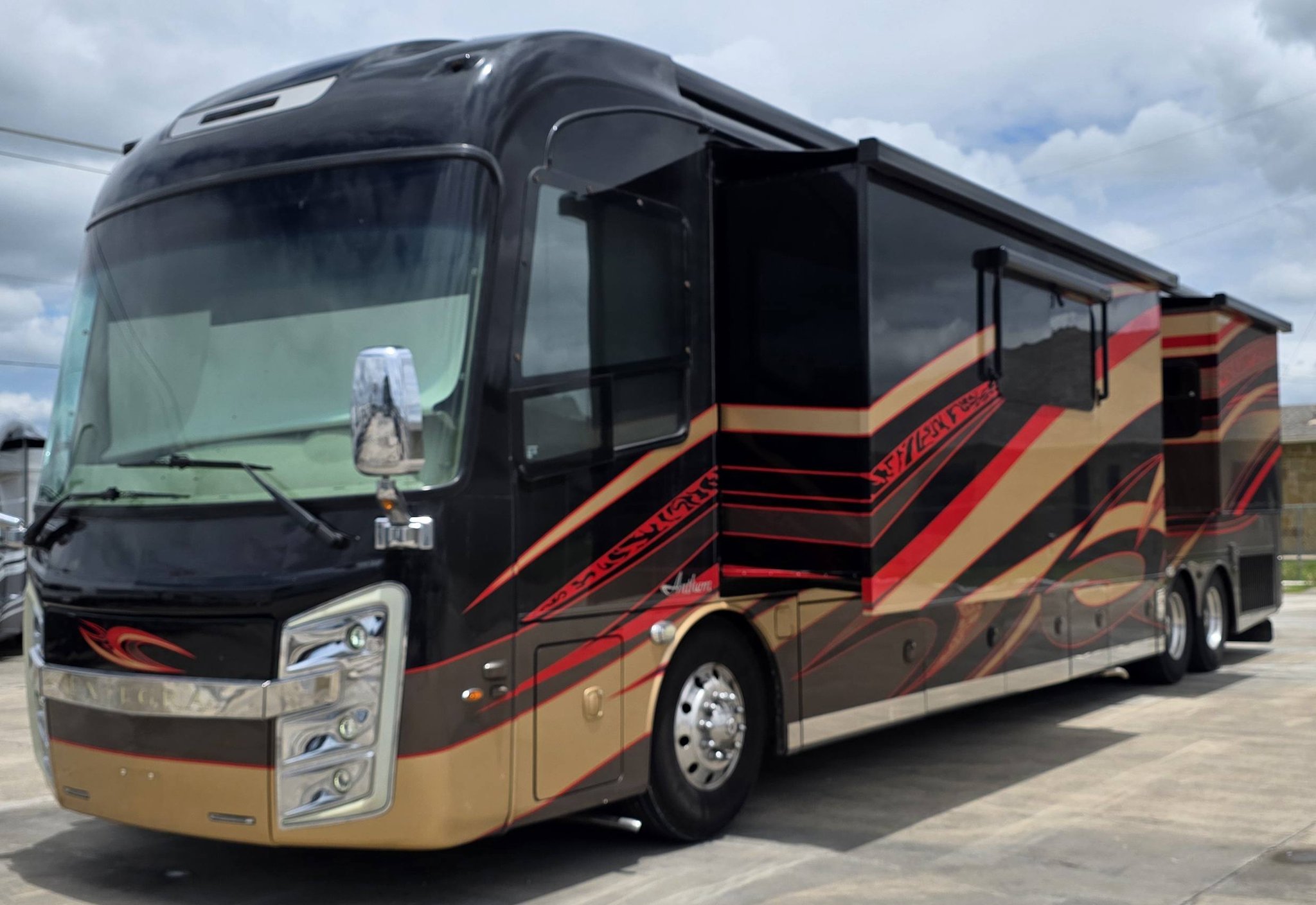 Jose's Texas RV Sales Facebook ad