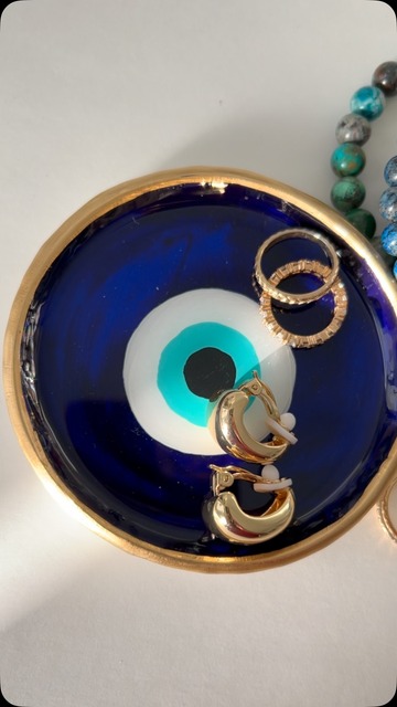 YFL ART & DECOR Facebook ad: Evil Eye Ring Dish