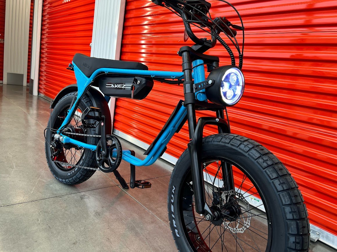Cameron McKay Facebook ad: 2026 AKEZ CUSTOM Cruz750 E-bike Beach Cruiser 1200w peak…