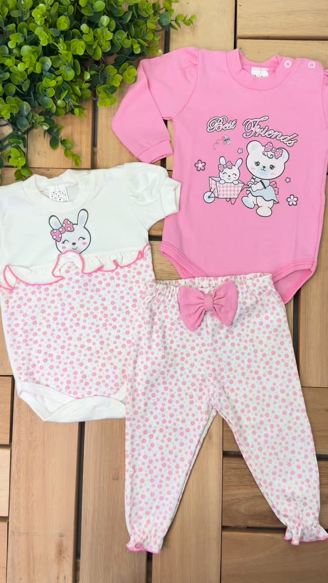 Miny Baby Facebook ad: Um look cheio de carinho