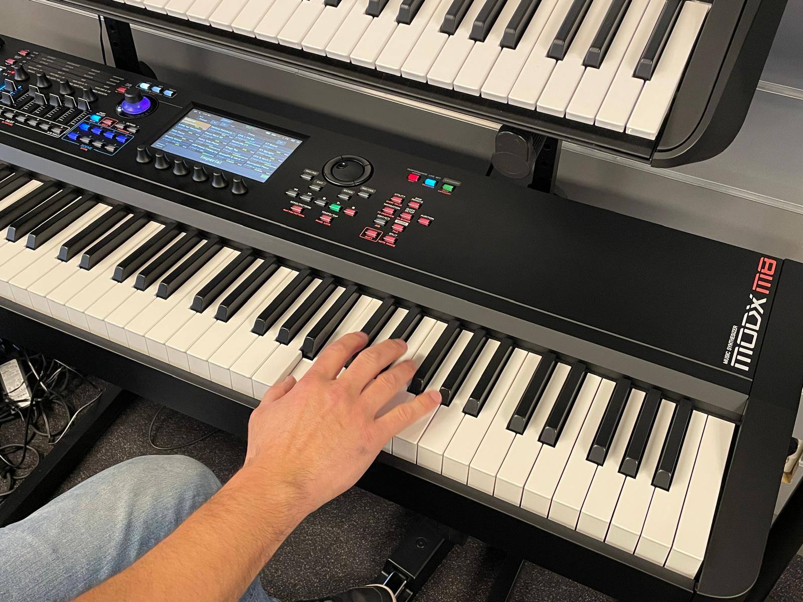 Keyboardcentrum Facebook ad: De nieuwste MODX-M synthesizers van Yamaha zijn nu…