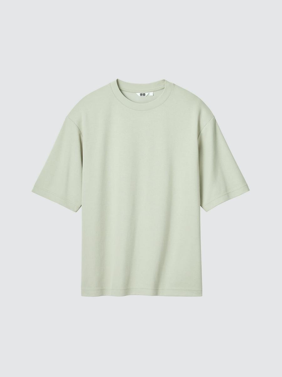 Uniqlo Vietnam Facebook ad: ƯU ĐÃI HẤP DẪN - VUI ĐÓN TRUNG…