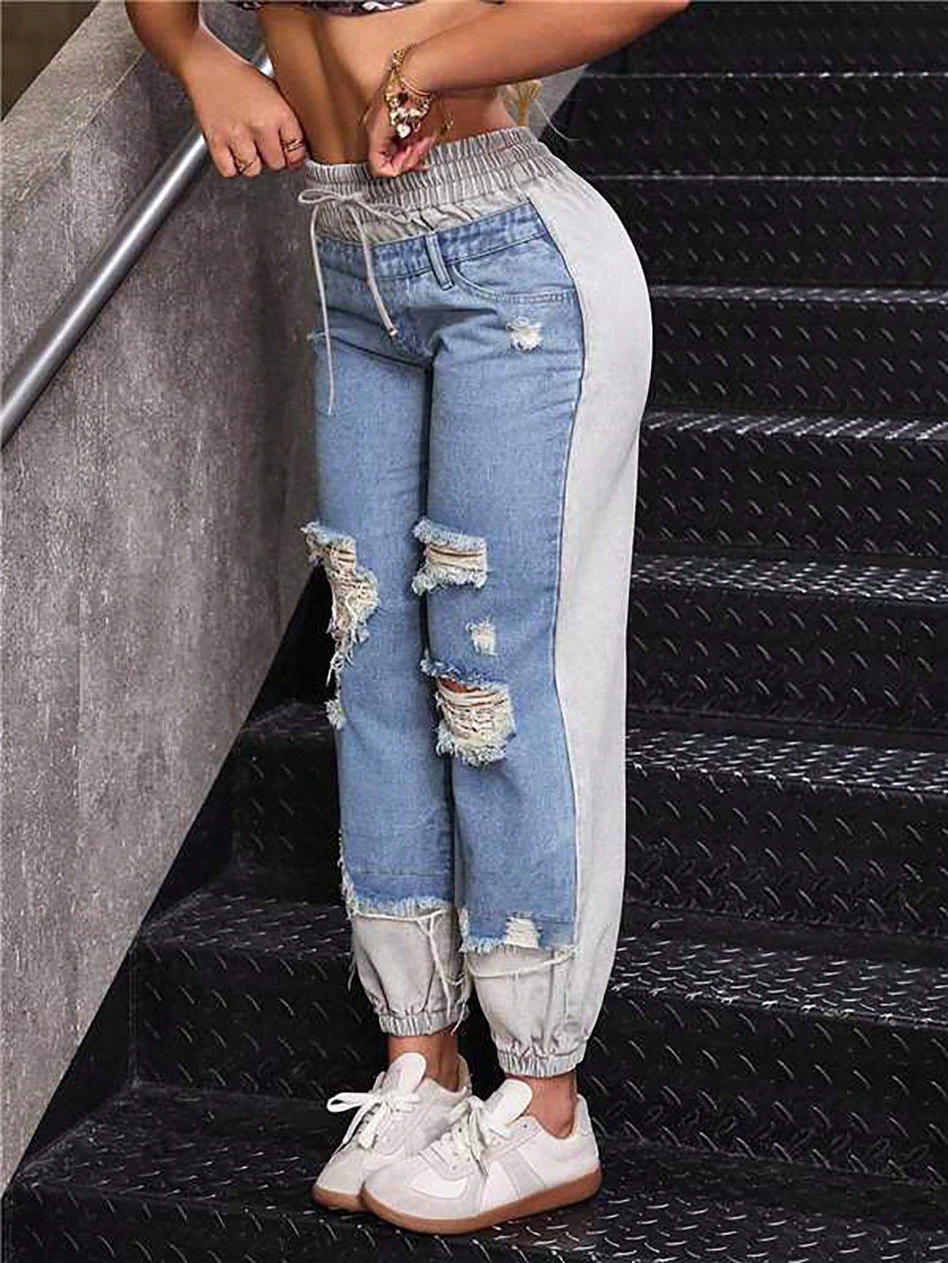 SHEIN CURVE Facebook ad: Become a fashionista.