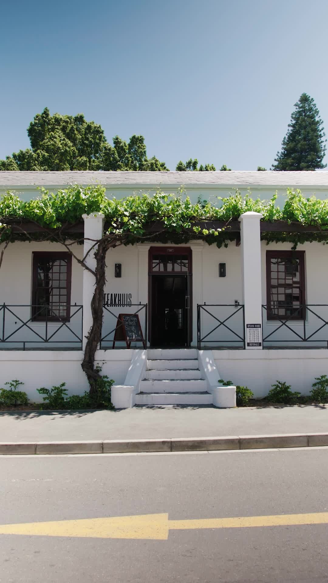 Die Steakhuis Facebook ad: EXPERIENCE THE SWARTLAND