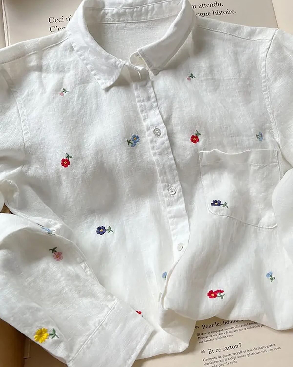 Chic Loja por Michelle Thiers Facebook ad: Foque nos detalhes dessa camisaaaa Simplesmente apaixonada…