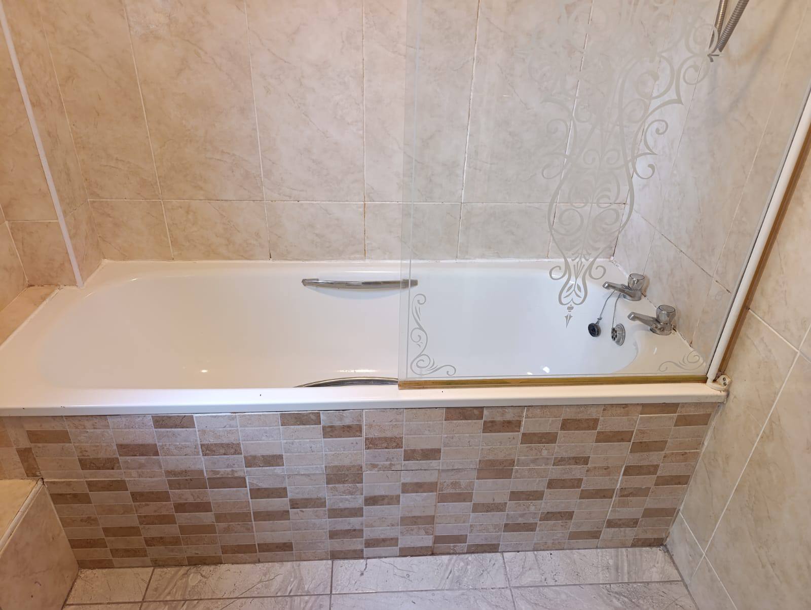 Orthopaedic Bathtub Doors Facebook ad: Another Installation - ORTHOPAEDIC DOOR in