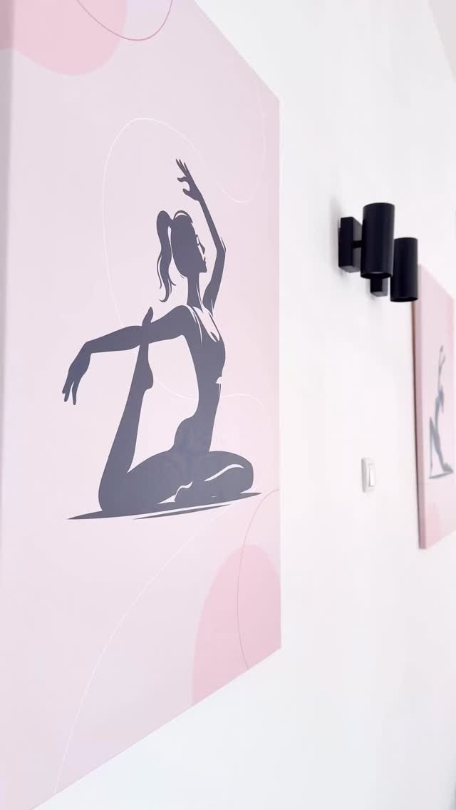 Atmosfera - Pilates&Wellness Studio Facebook ad: ATMOSFERA - это уютное, наполненное светом камерное…