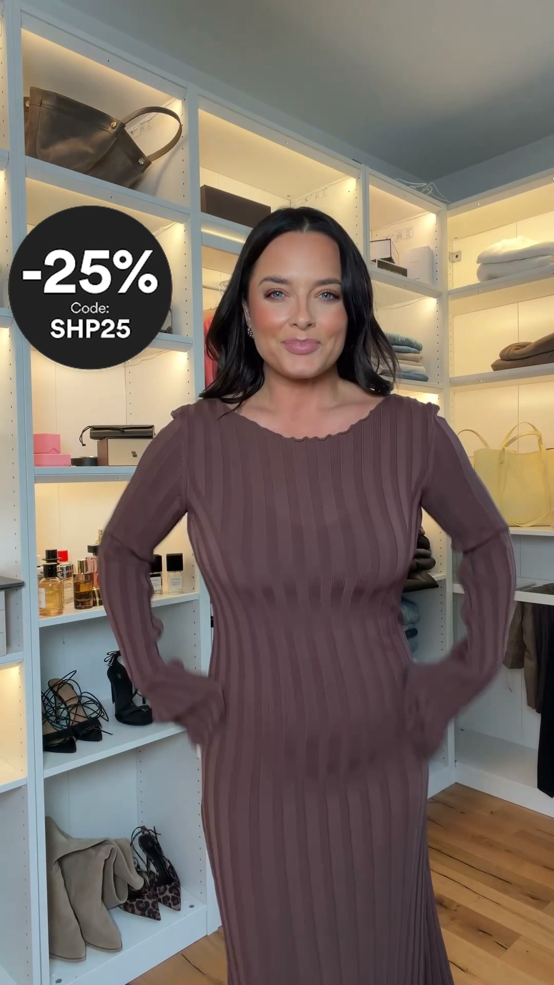 Snocks Facebook ad: 25% na shapewear