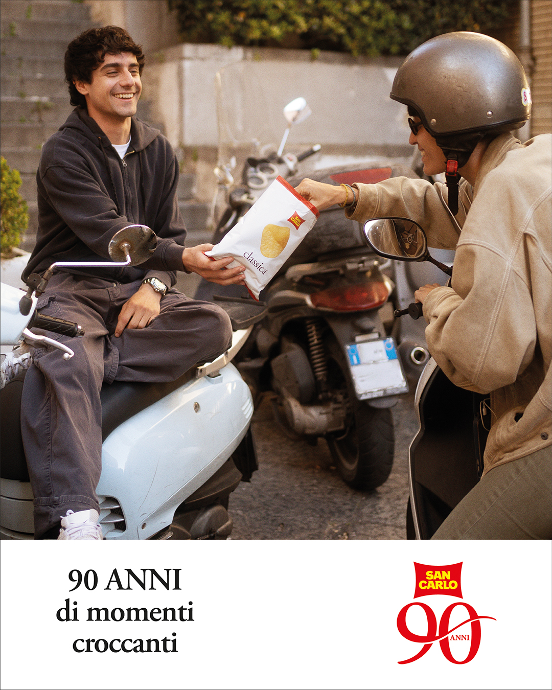 San Carlo Facebook ad: Viviamo di gusto dal 1936, di momenti croccanti…