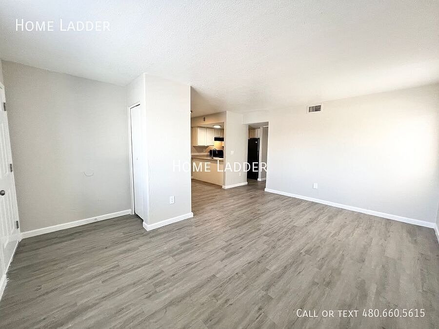 Erica Berge Facebook ad: 2 Beds 1 Bath Apartment