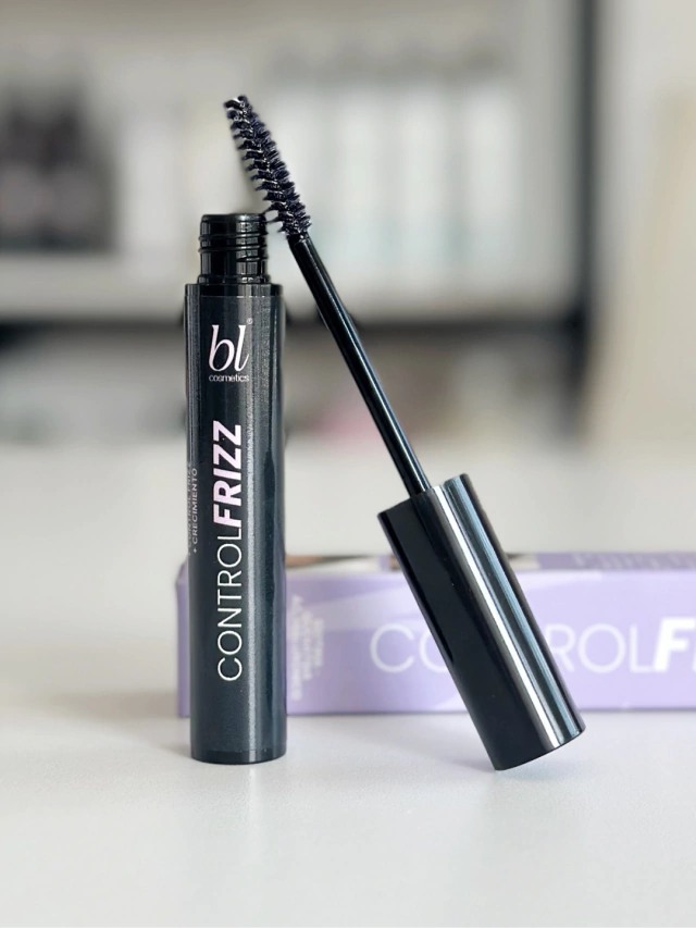 BL Cosmetics Facebook ad: Comentá KERATIN y te compartimos el video tutorial…