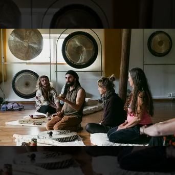 Art Of Union Facebook ad: Sound Therapy Training