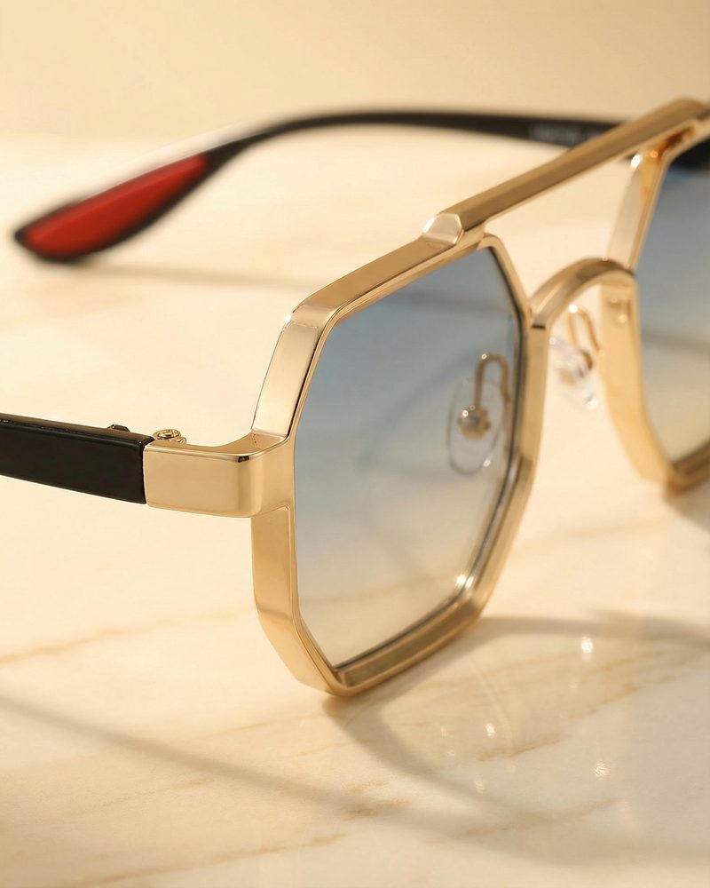 Harper Heights. Facebook ad: Turn Heads. Block Rays.