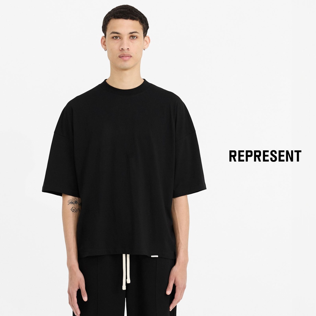 Represent Clo Facebook ad