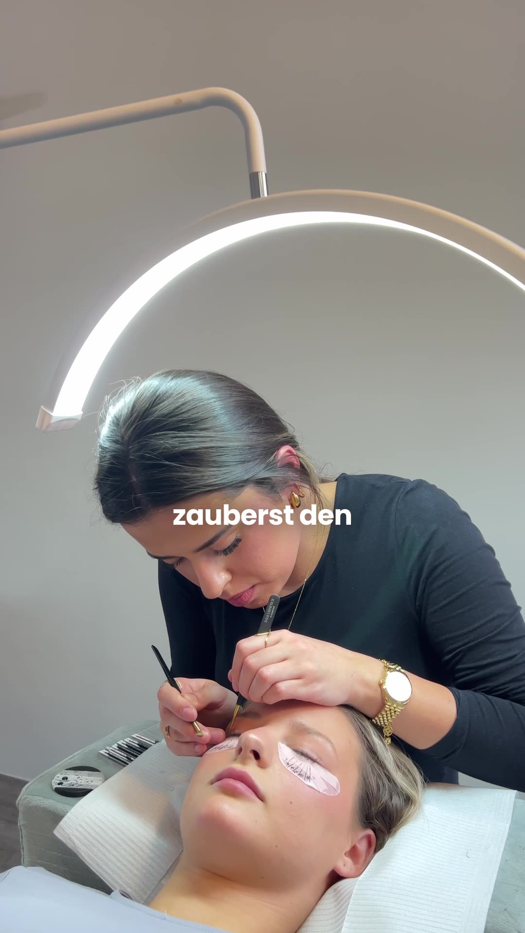 Balicosmetics Facebook ad: Nebenbei zur Beauty-Dienstleisterin werden