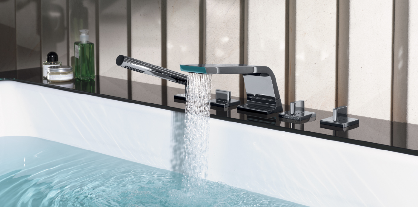 COLOURLIVING Facebook ad