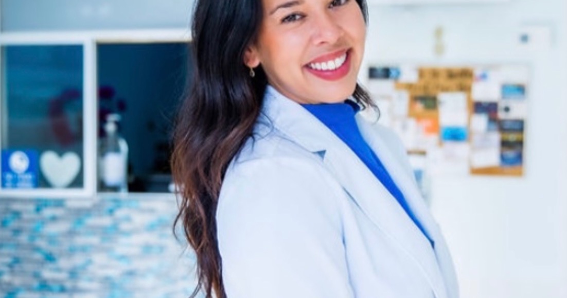 SoBe Smiles Facebook ad: Family & Cosmetic Dentistry