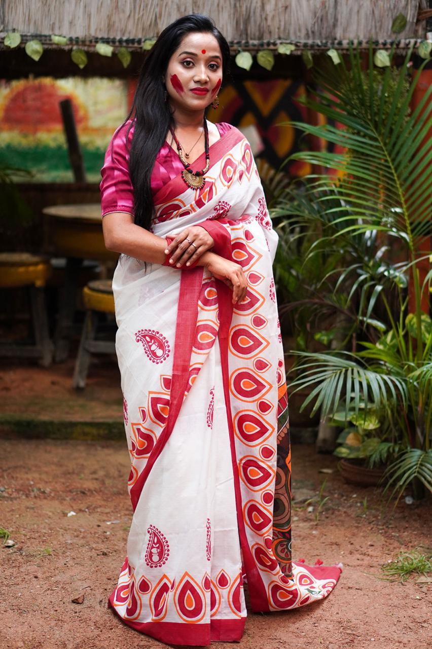 Black saree Facebook ad from Sep 3, 2024